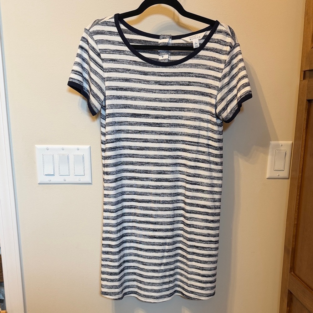 Market & Spruce Navy and White Striped Short Sleeve Mini Dress